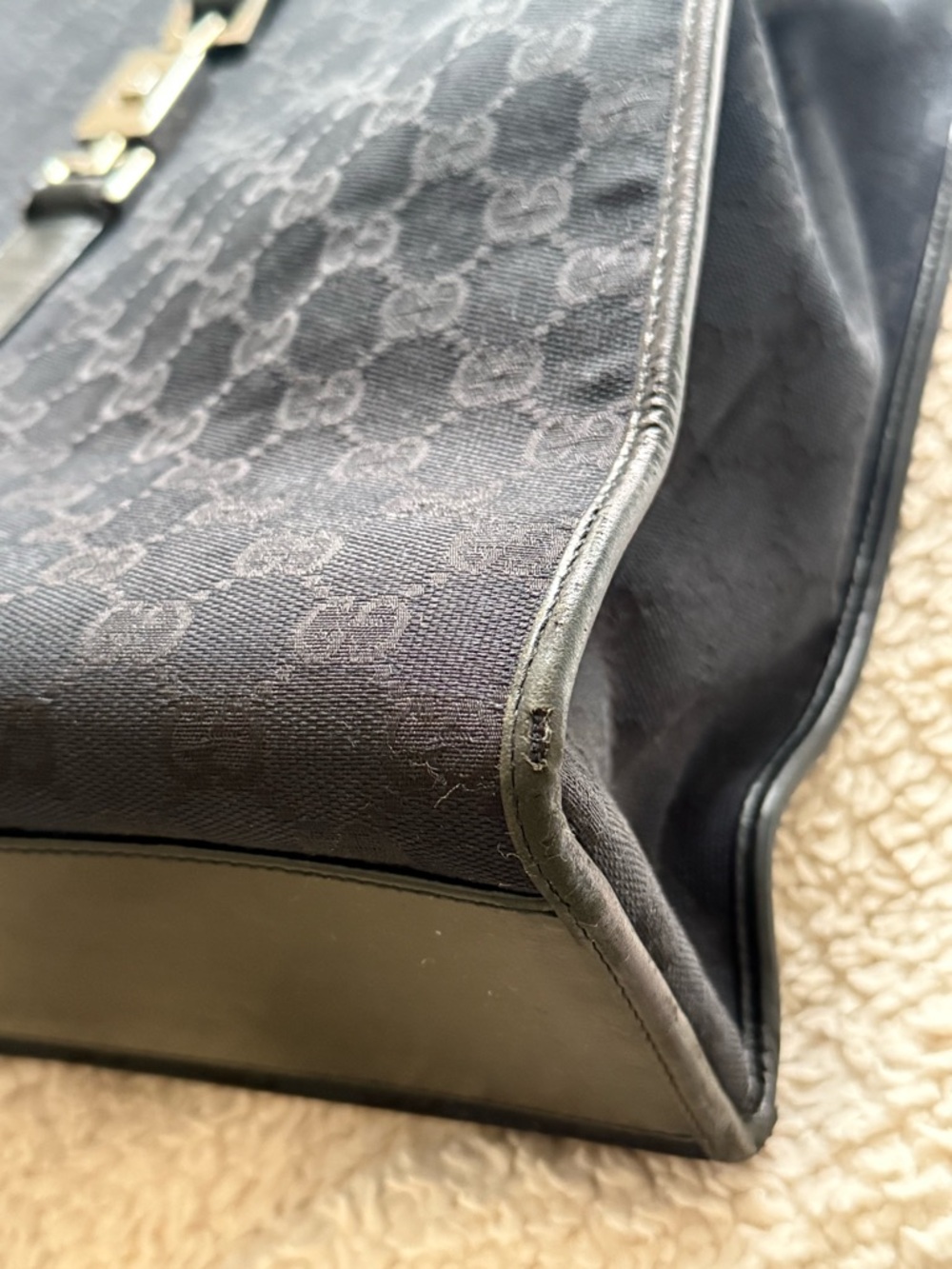 Gucci Black GG Canvas Tote with Leather Strap and Silver-Tone Hardware - Picture 7 of 9